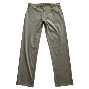 RHONE KHAKI PANTS SIZE 35 CLASSIC MODERN STYLISH EFFORTLESS CASUAL COMFORTABLE